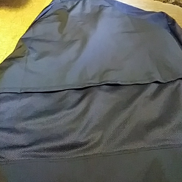 Mans RW (runners world)jacket - Picture 5 of 5